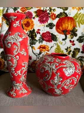 Red Decorative China Ceramic Vase Set - Elegant Scroll Motif